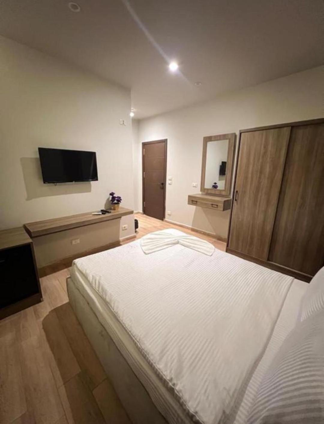 Hotel Family View 4*